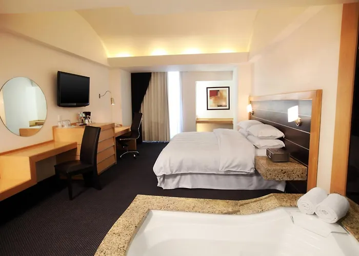 Four Points by Sheraton Mexico City, Colonia Roma