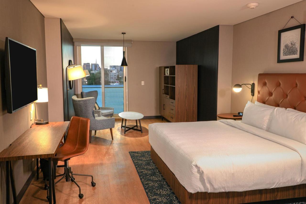 Four Points By Sheraton Colonia Roma Hotel