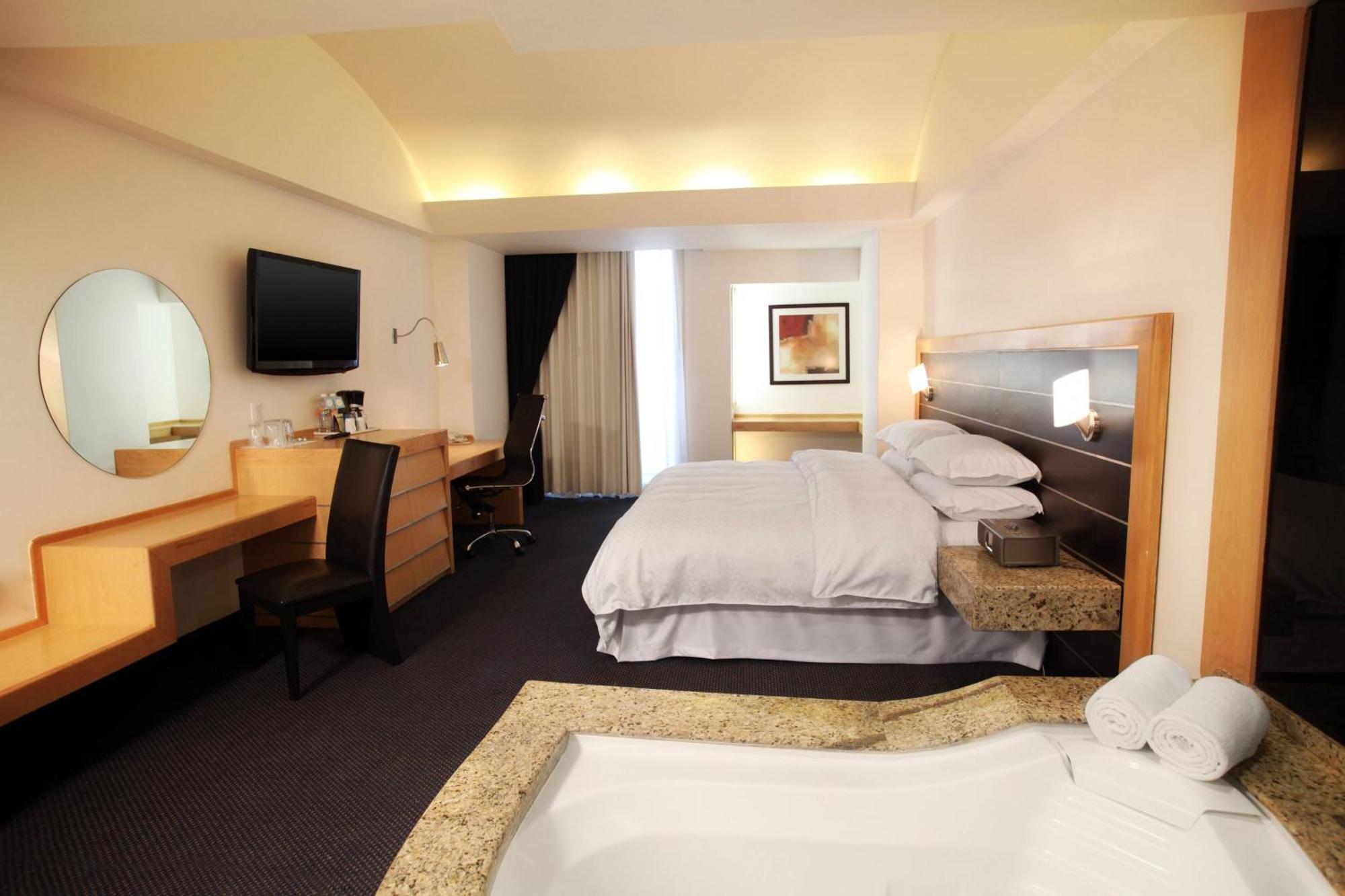 Hotel Four Points By Sheraton Colonia Roma