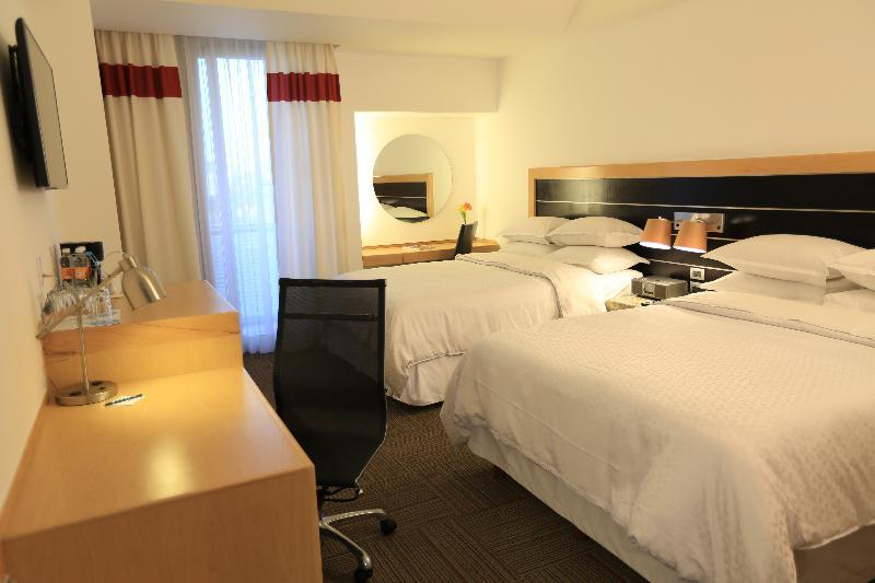 Four Points By Sheraton Colonia Roma 3* Mexiko-Stadt